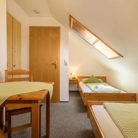 Apartment Hof Wagenberg 1 Deggenhausertal