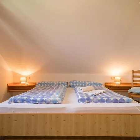 Apartment Hof Wagenberg 1